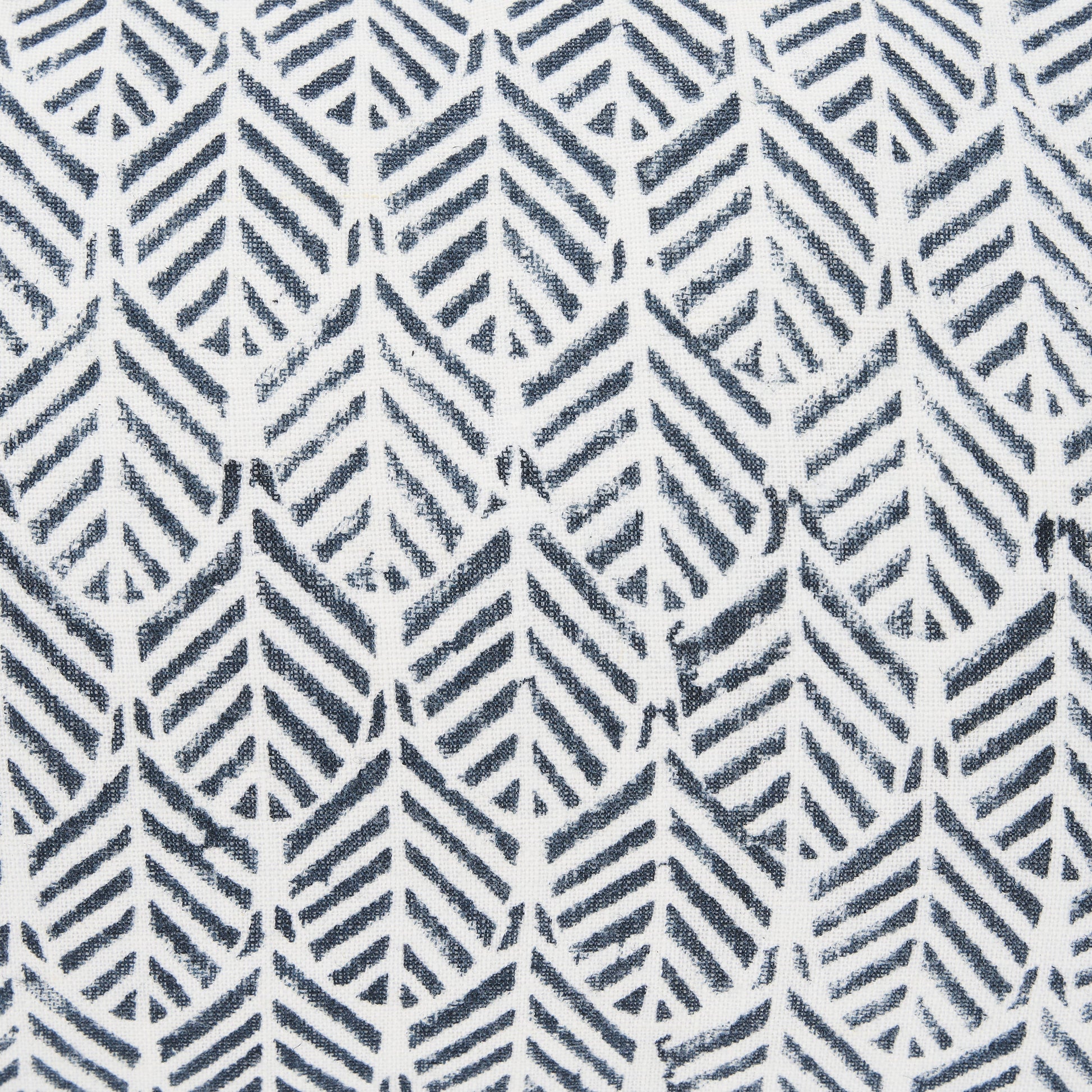 Jenelle Pillow Cover Mercana Mer 70320 10
