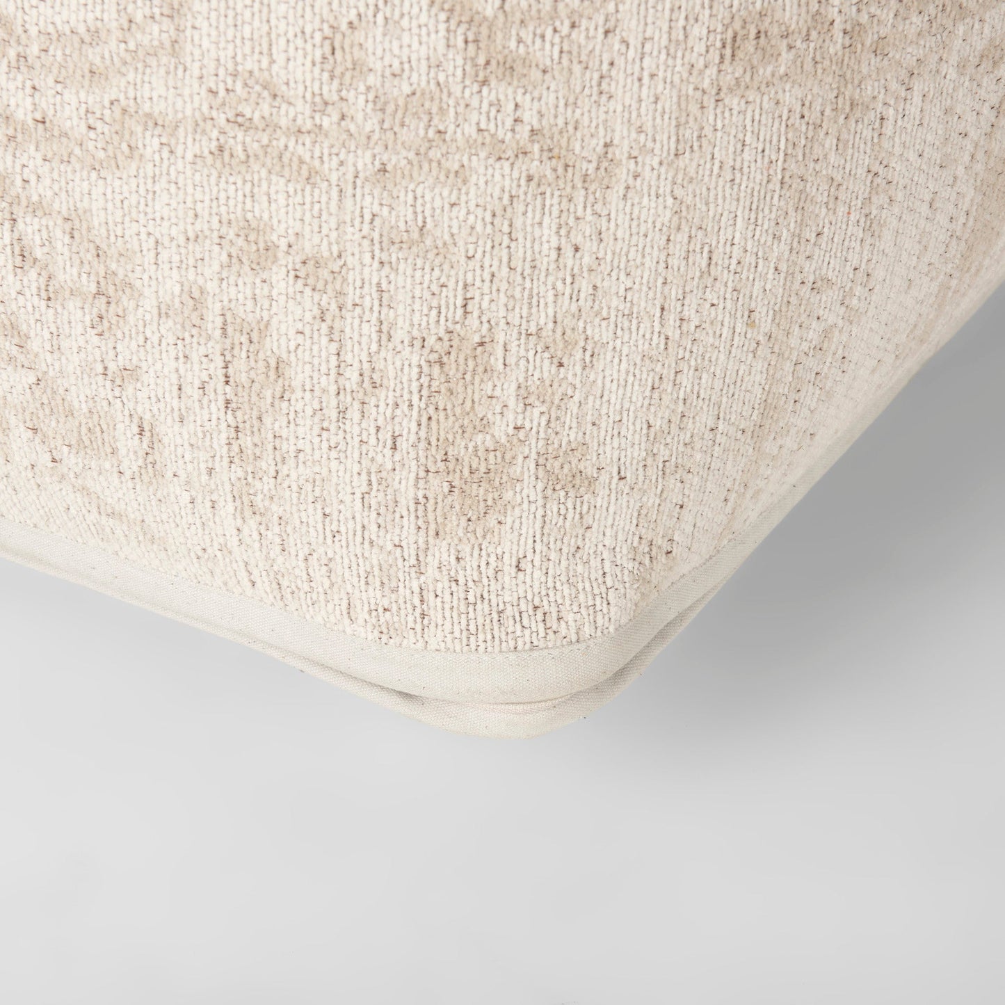 Khloe Pouf Mercana Mer 70379 27