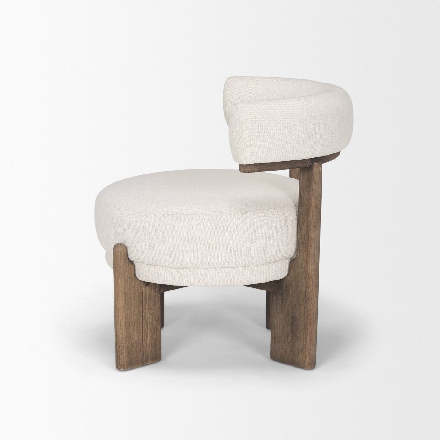 Souvik Upholstered Accent Chair Mercana Mer 70806 3