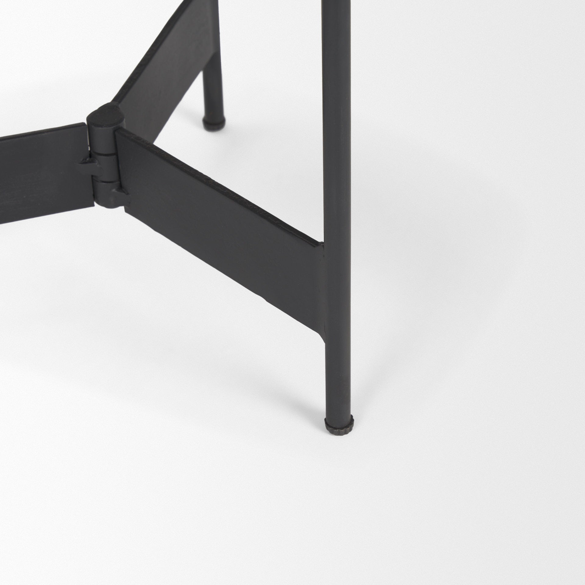 Wade End Side Tables Mercana Mer 71043 Ab 9