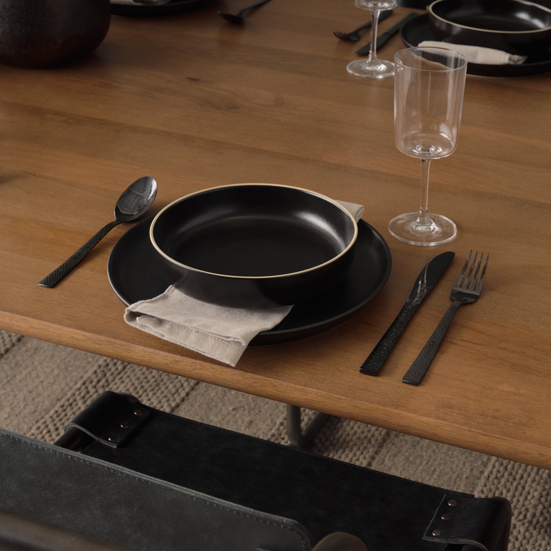 Jonan Dining Table Mercana Mer 71112 Ab 20