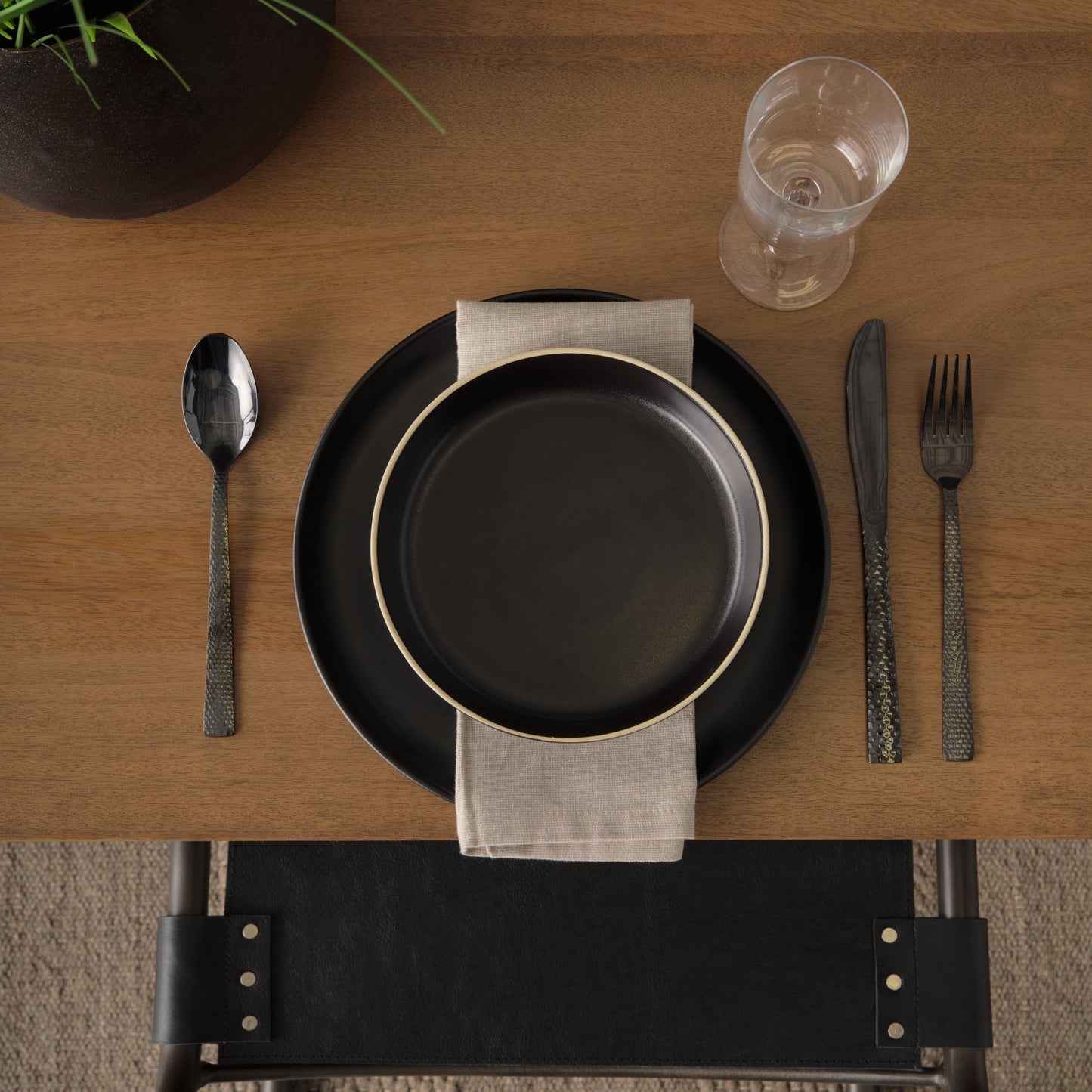 Jonan Dining Table Mercana Mer 71112 Ab 19