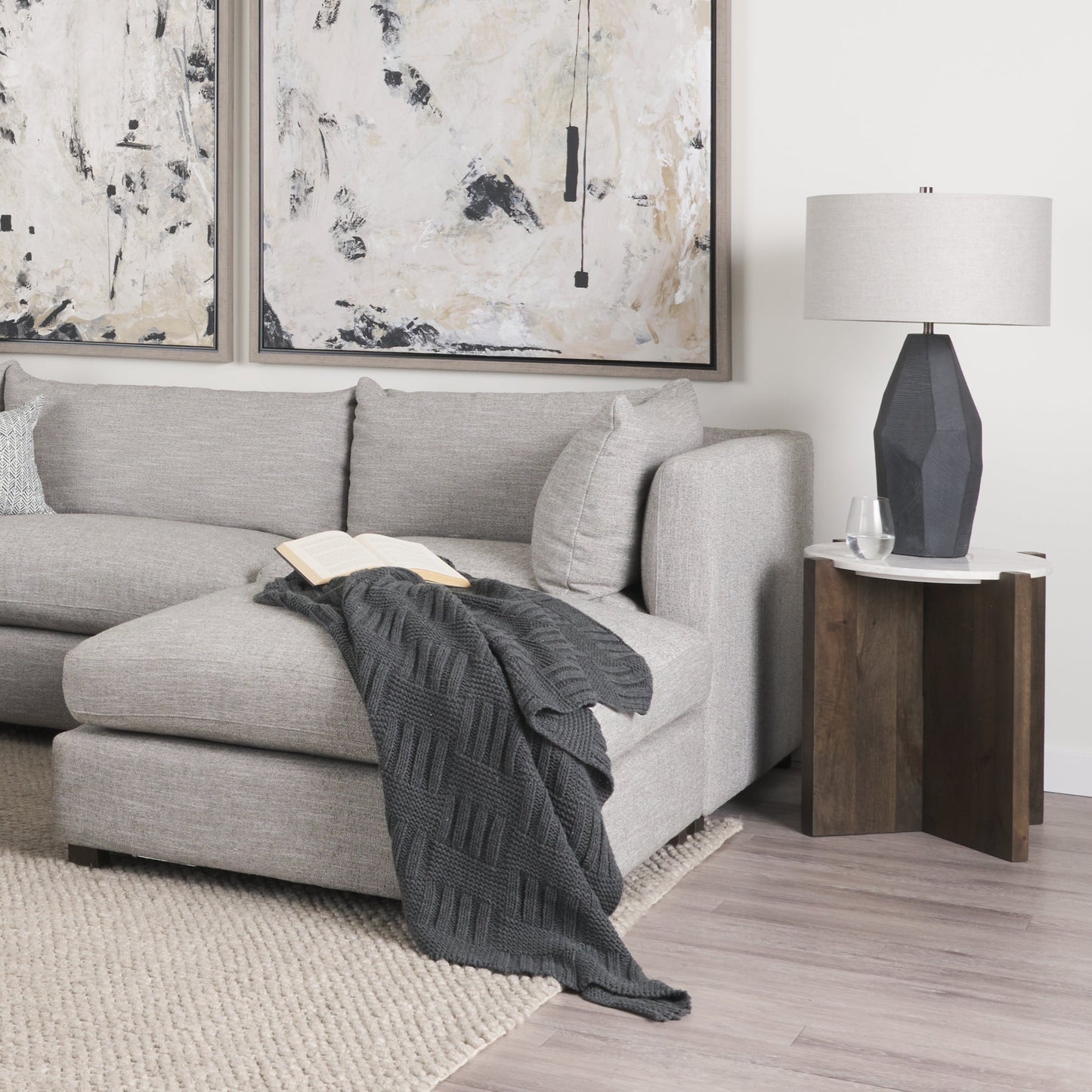 Bianca Accent Table Mercana Mer 69914 17