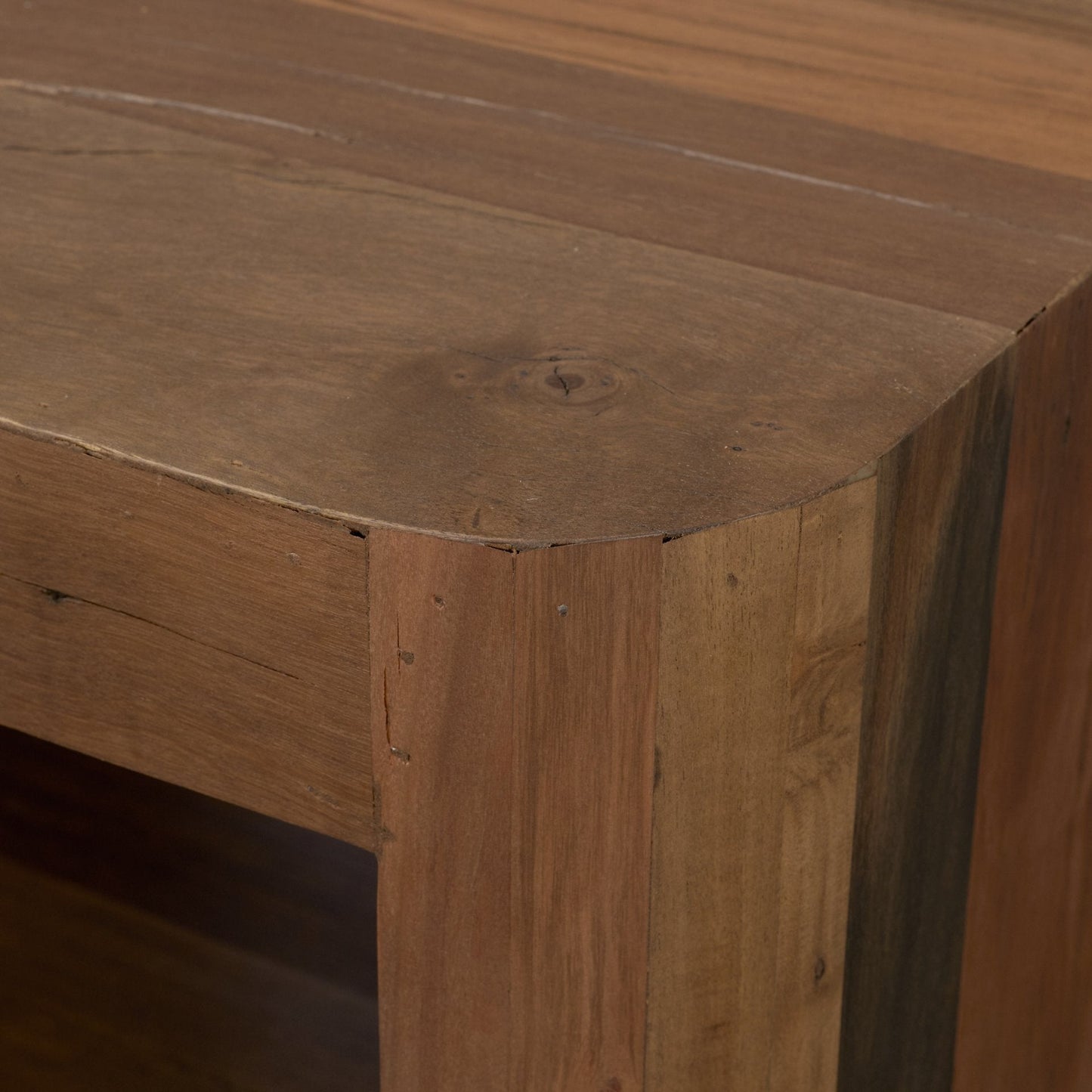 Dunmore Side Table Mercana Mer 71385 5