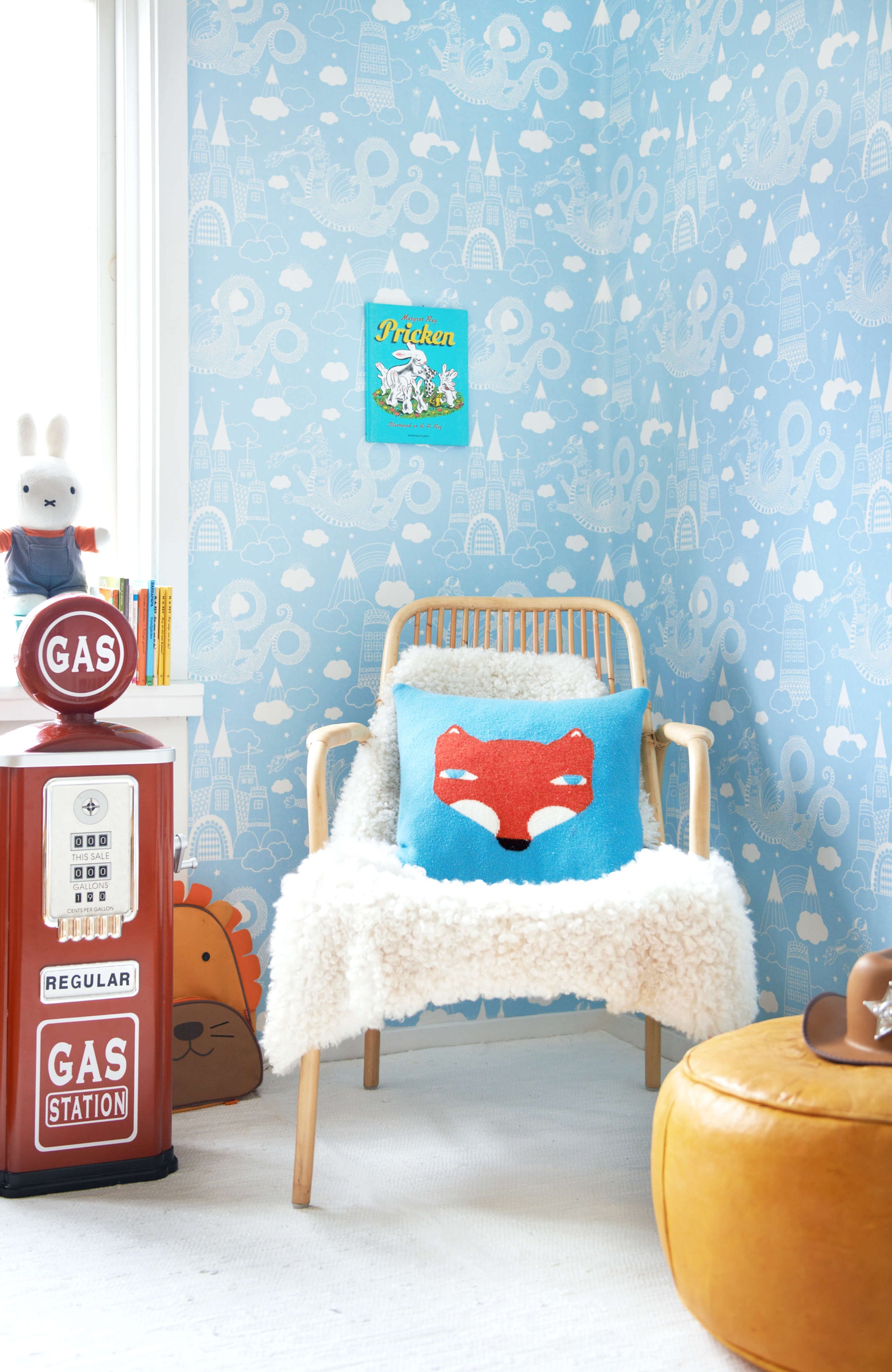 Dragon Sky Light Blue Wallpaper by Majvillan