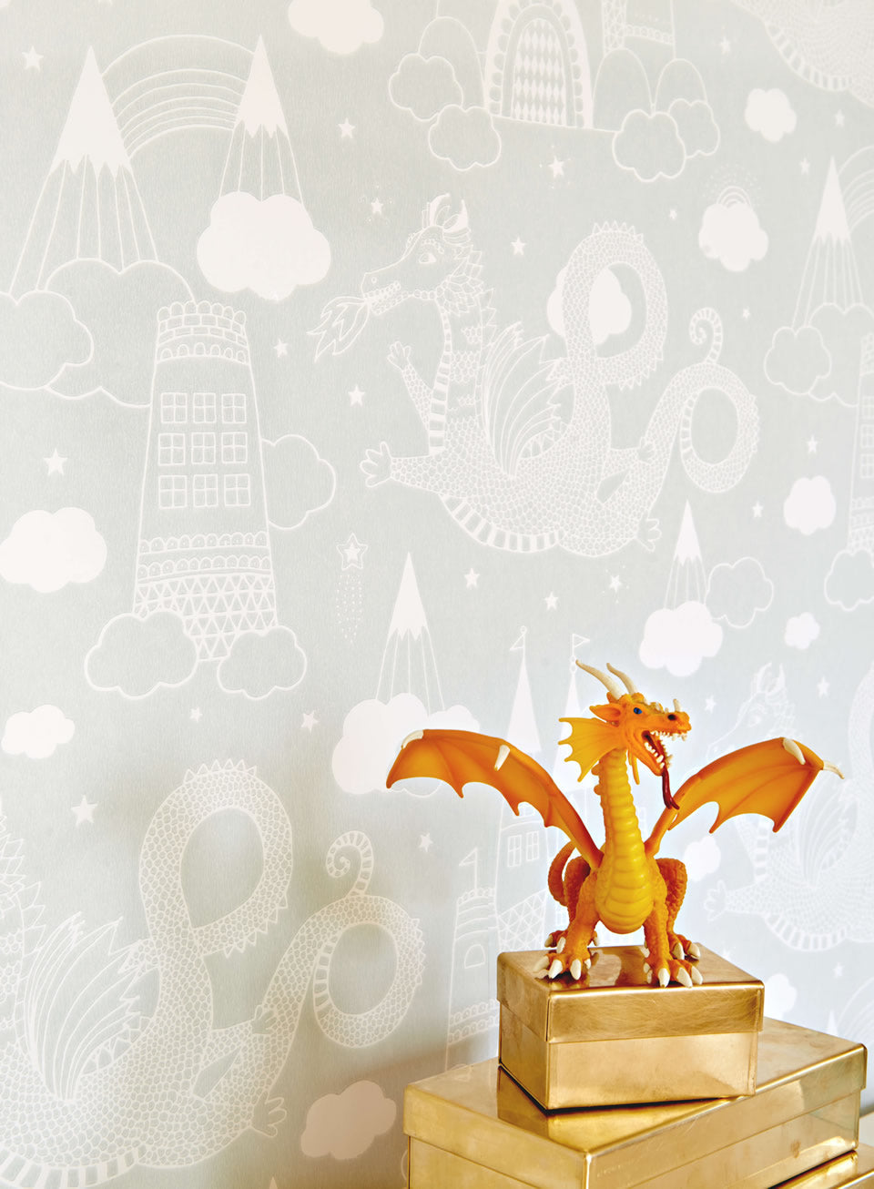 Dragon Sky Grey Wallpaper by Majvillan