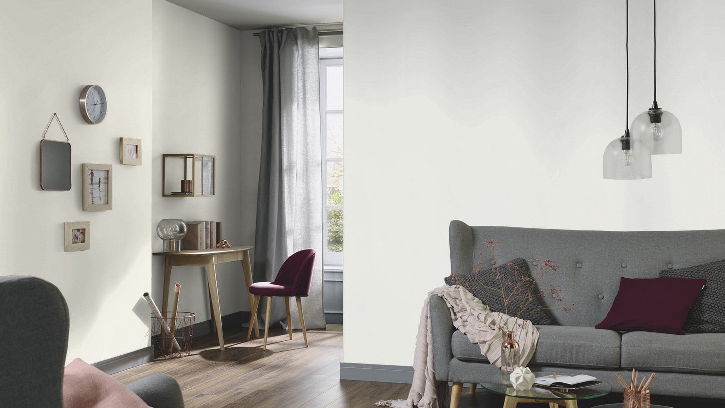 Elle Decoration Solid Wallpaper in Creme
