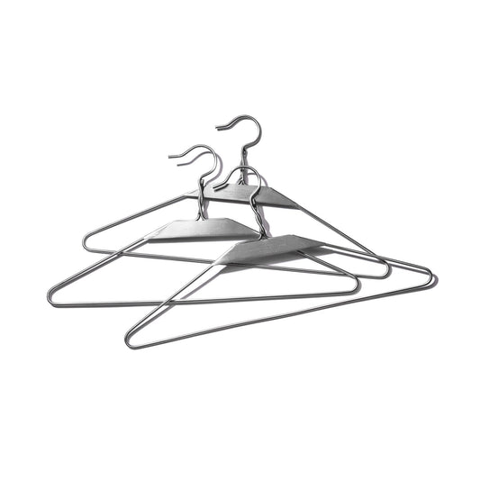 wire hanger design by puebco 1