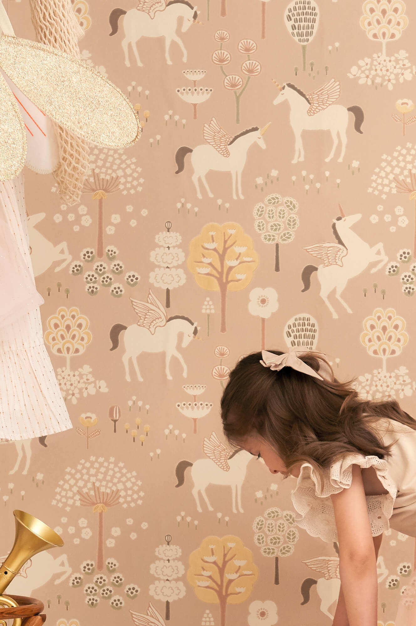 True Unicorn Wallpaper in Old Pink