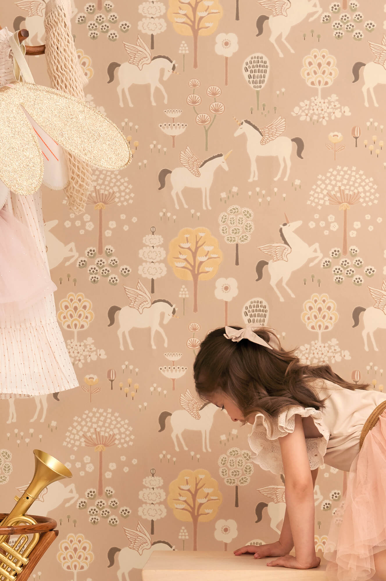 True Unicorn Wallpaper in Old Pink