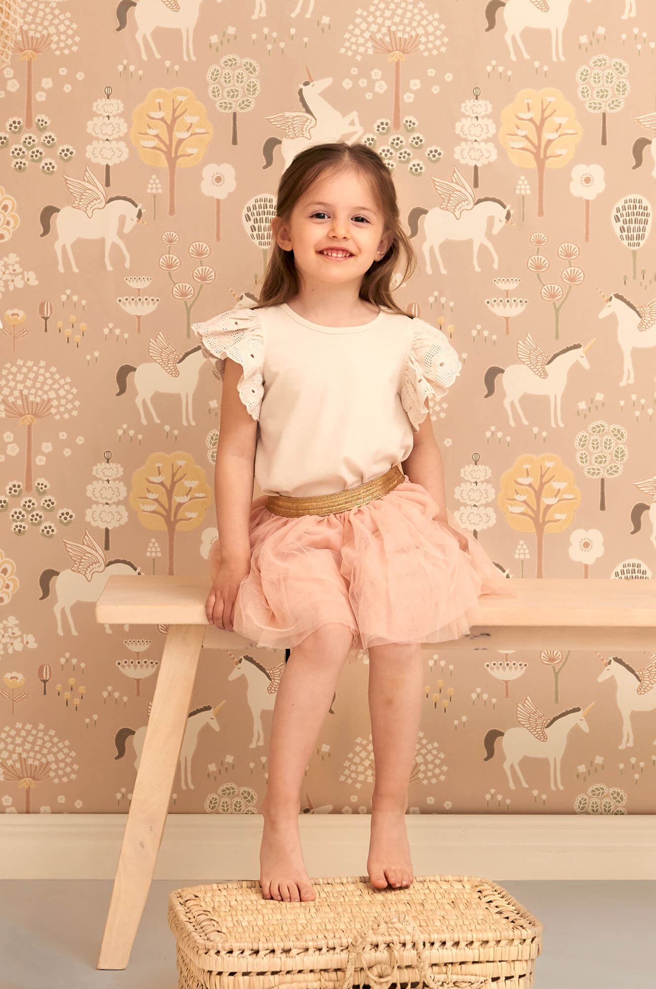 True Unicorn Wallpaper in Old Pink