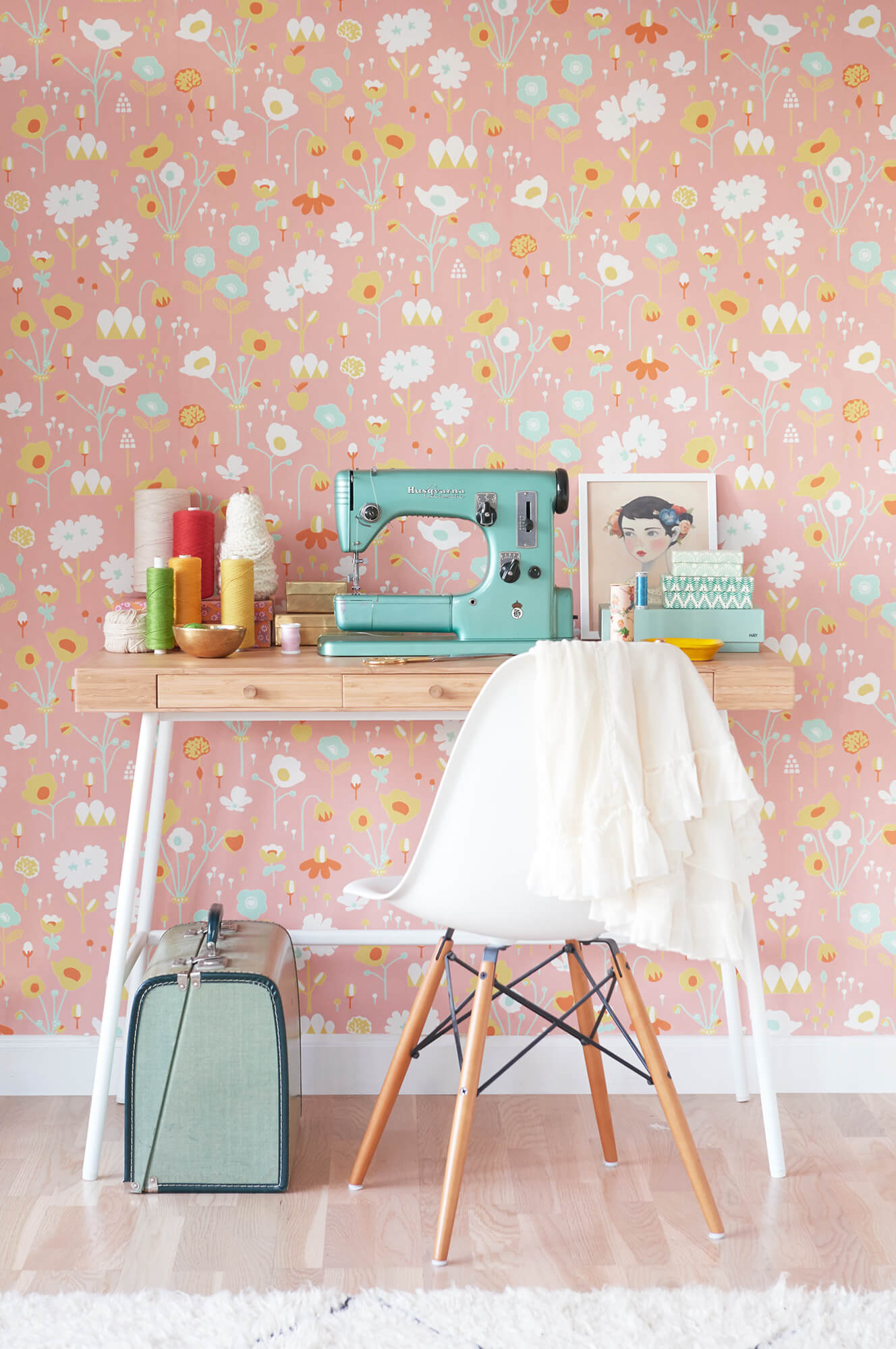 Bloom Pink Wallpaper by Majvillan