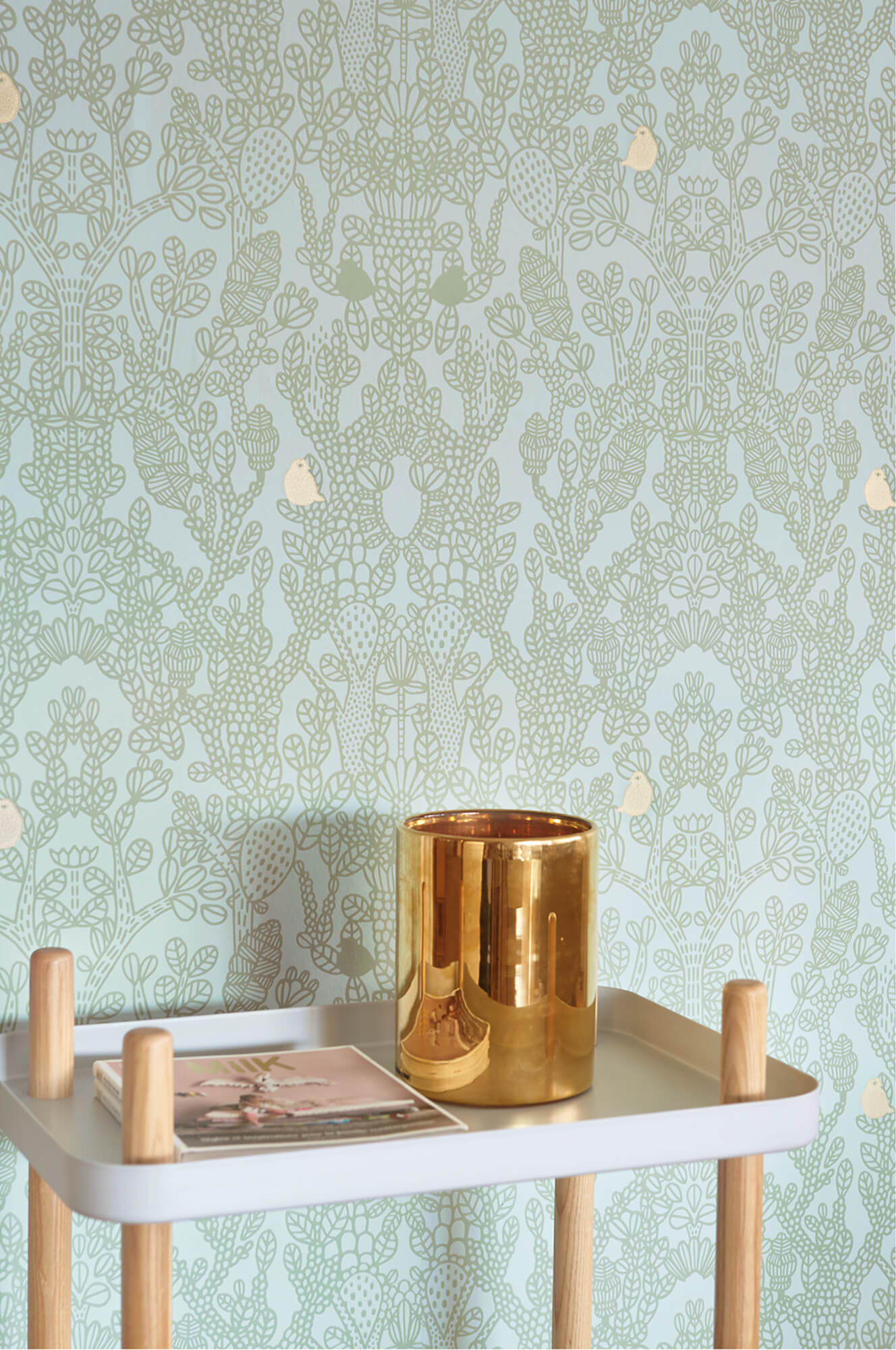 Amelie Green Wallpaper by Majvillan