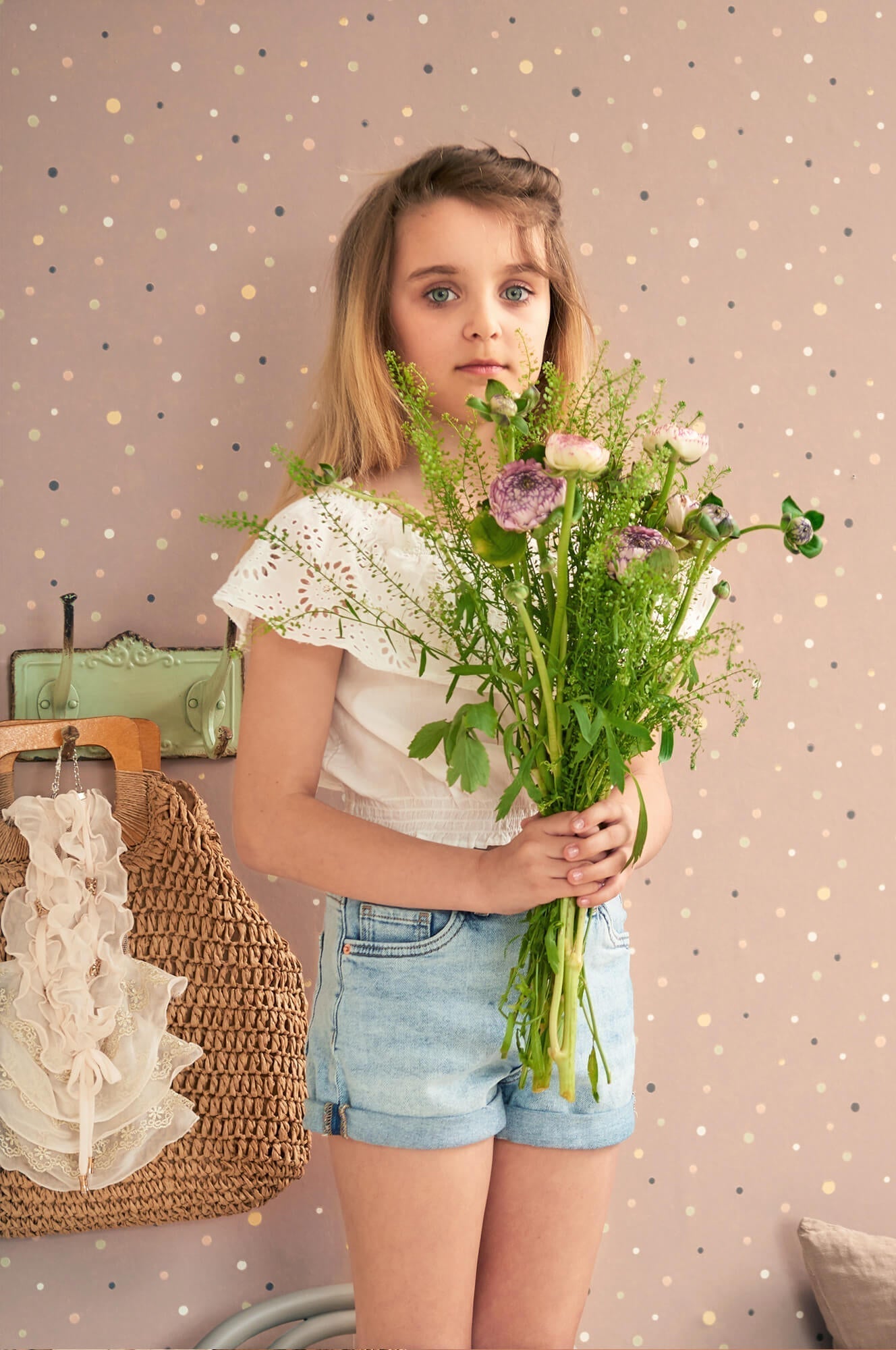 Stardust Wallpaper in Cosy Lilac