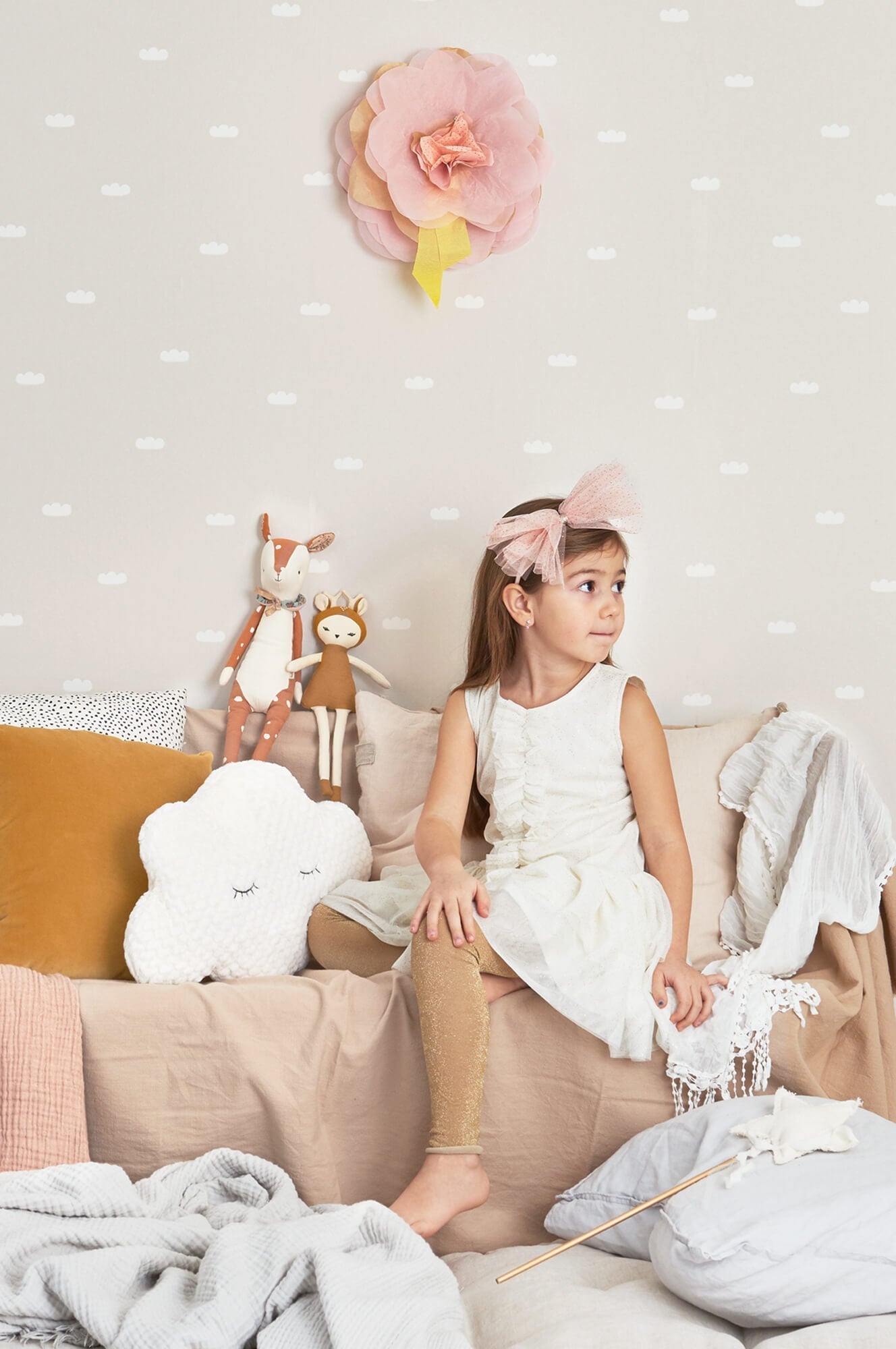Dreamy Clouds Dreamy Pink Wallpaper by Majvillan