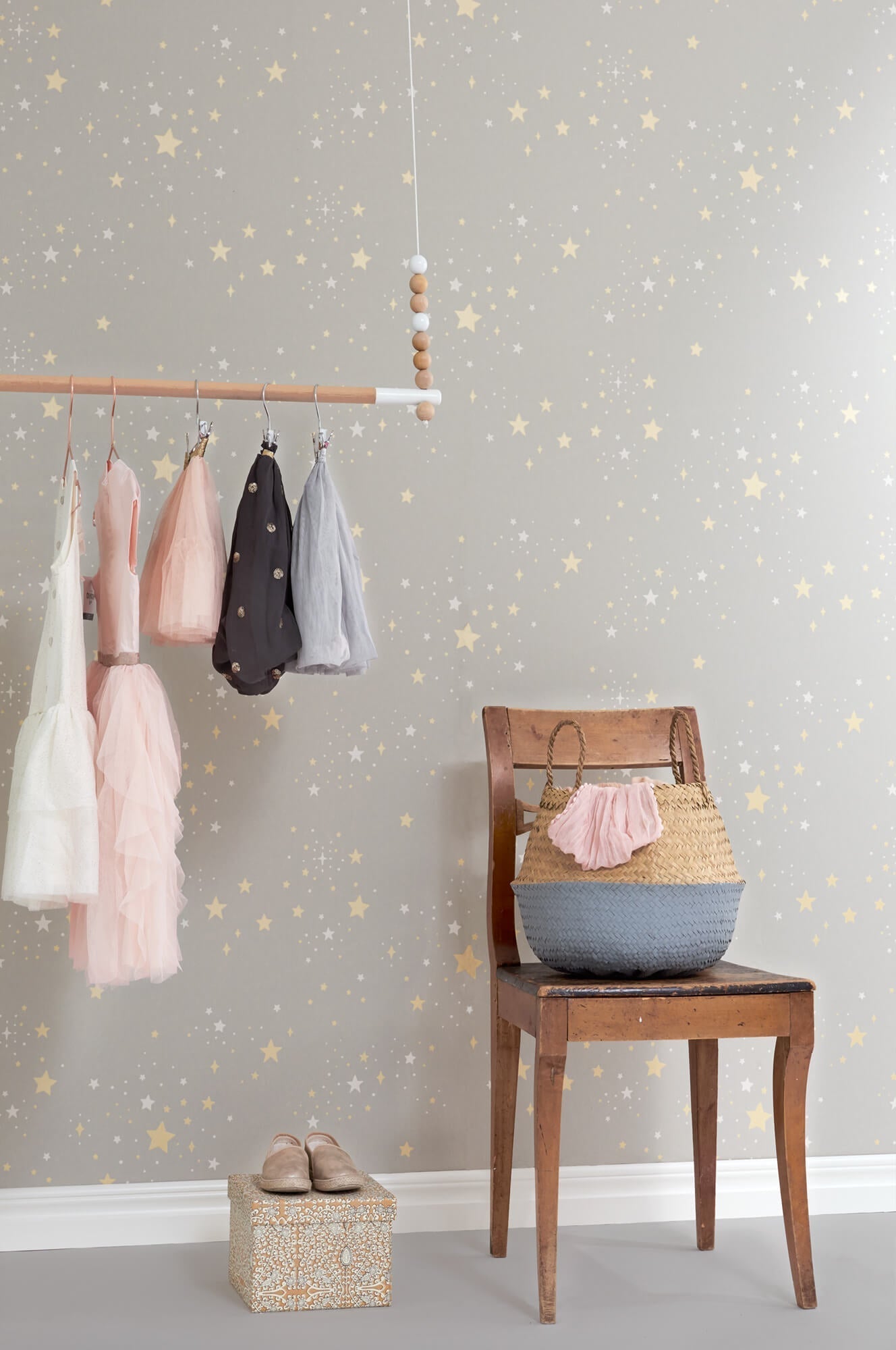 Twinkle Mud Grey Wallpaper by Majvillan