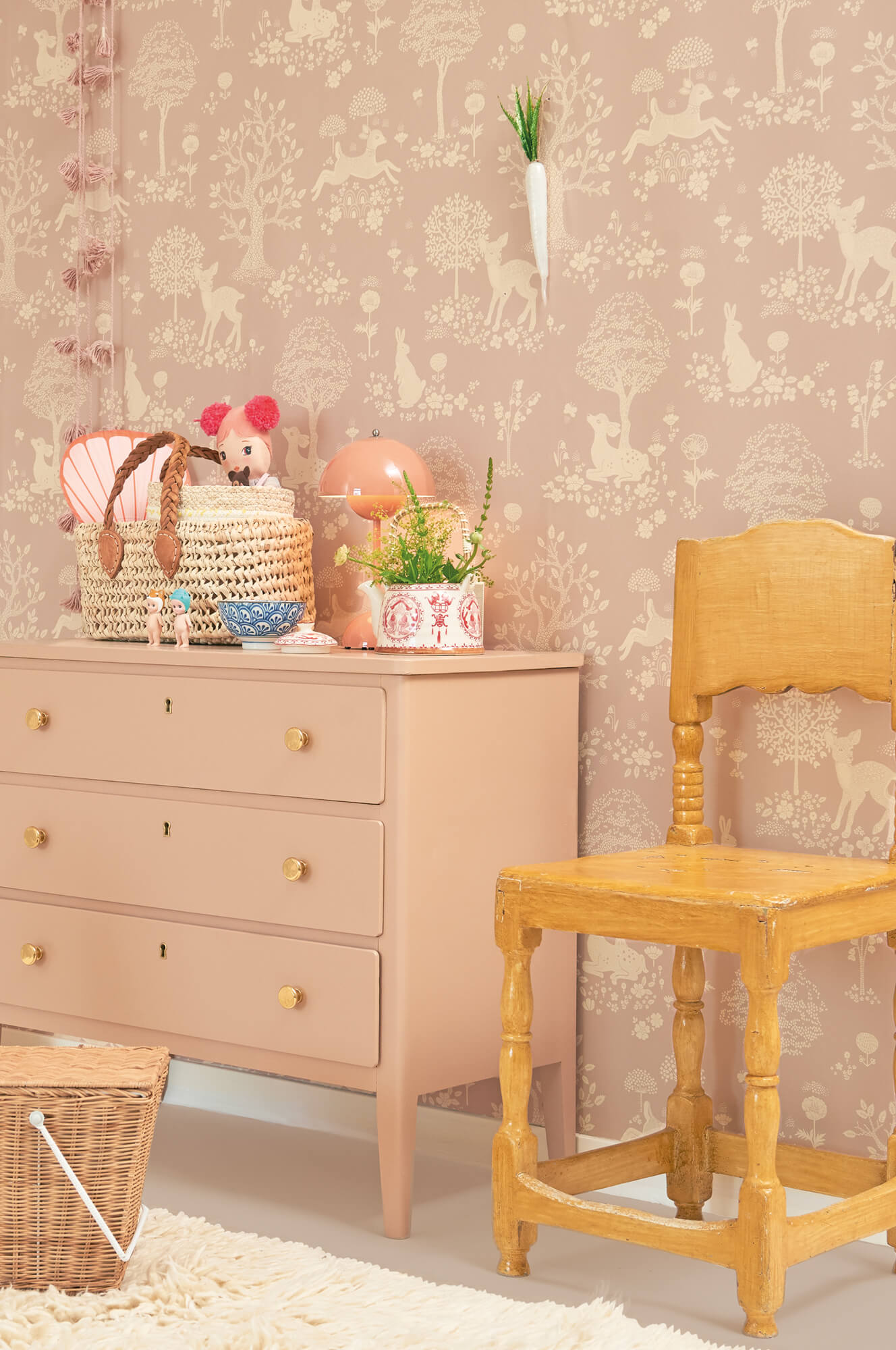 Summer Fields Wallpaper in Dreamy Lilac