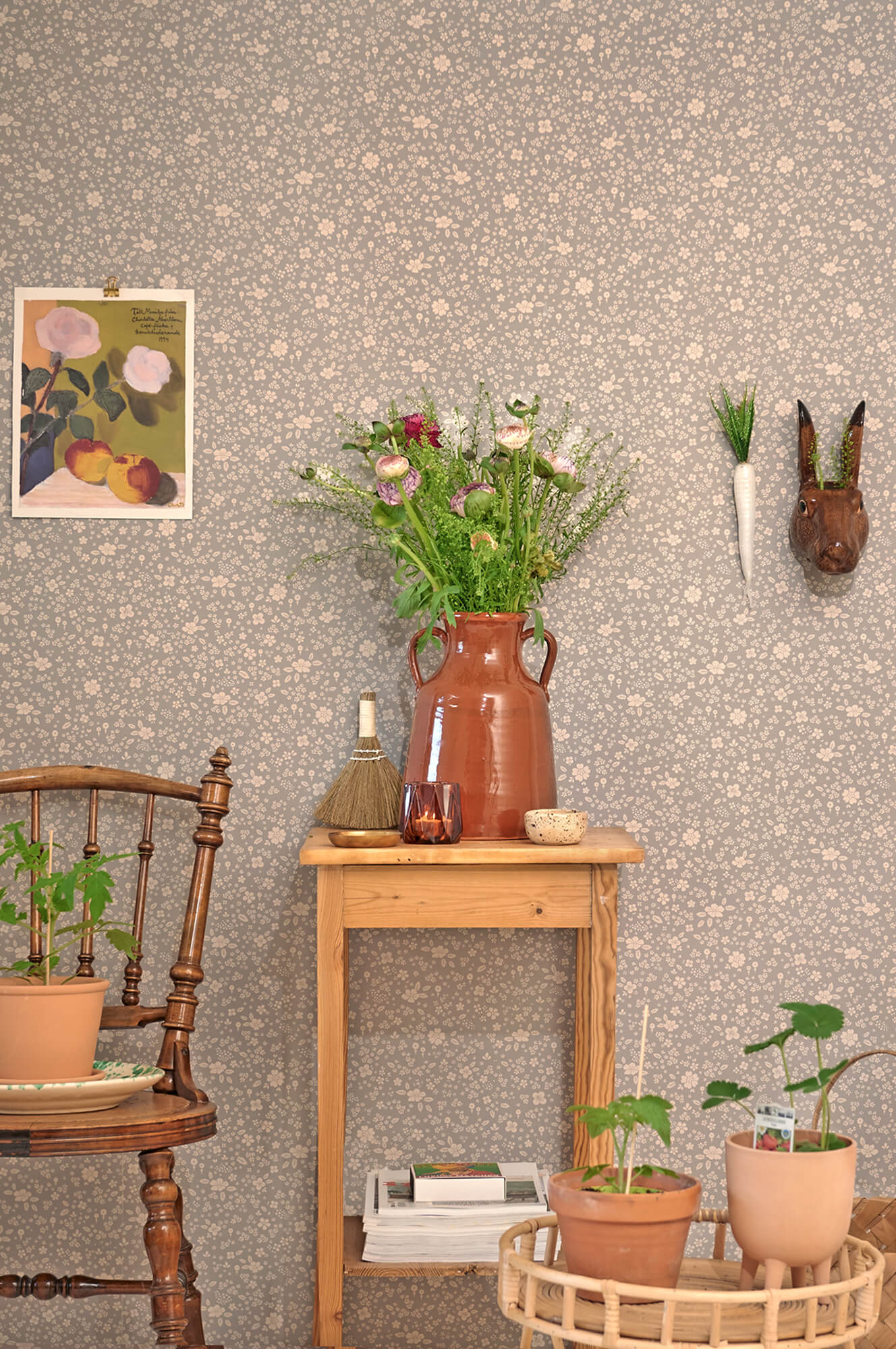 Flora Wallpaper in Dusty Blue