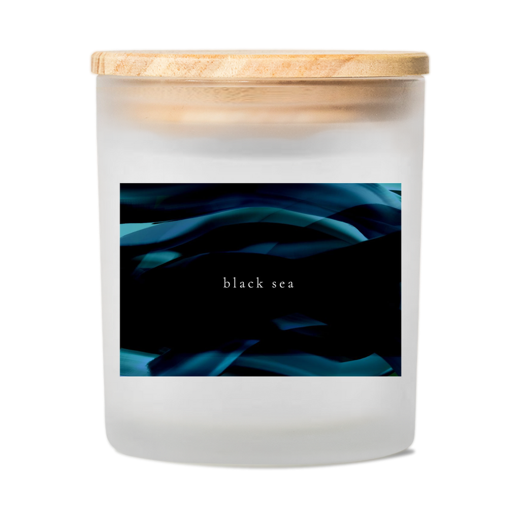 Black Sea Scented Candle With Lid 1