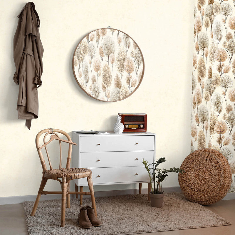 Tilia Plain Wallpaper in Cream