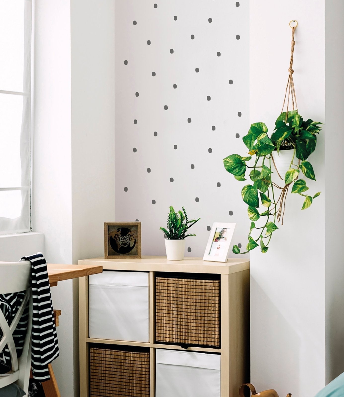 Bambino Spotty In Black Galerie Wallcoverings 291 4 2