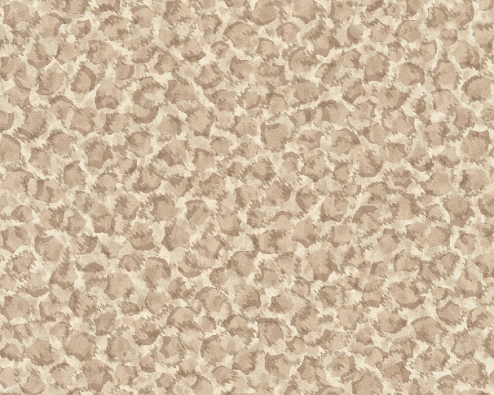 Leopard Print Textured Wallpaper in Beige/Metallic
