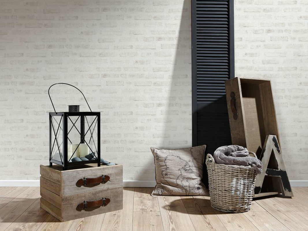 Brick Deco Wallpaper in White/Grey