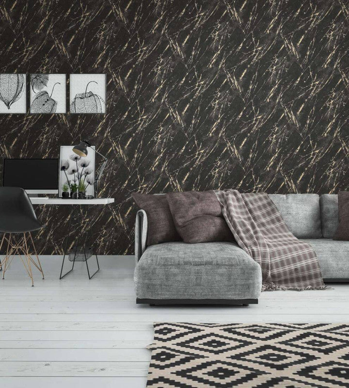 Stone Streak Wallpaper in Black/Gold