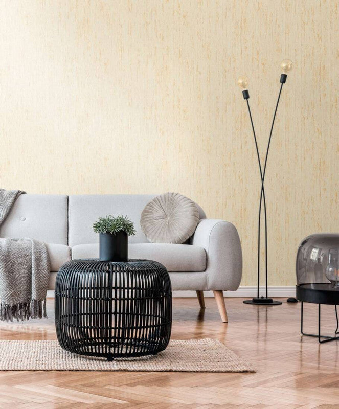 Distressed Wallpaper in Beige/Metallic