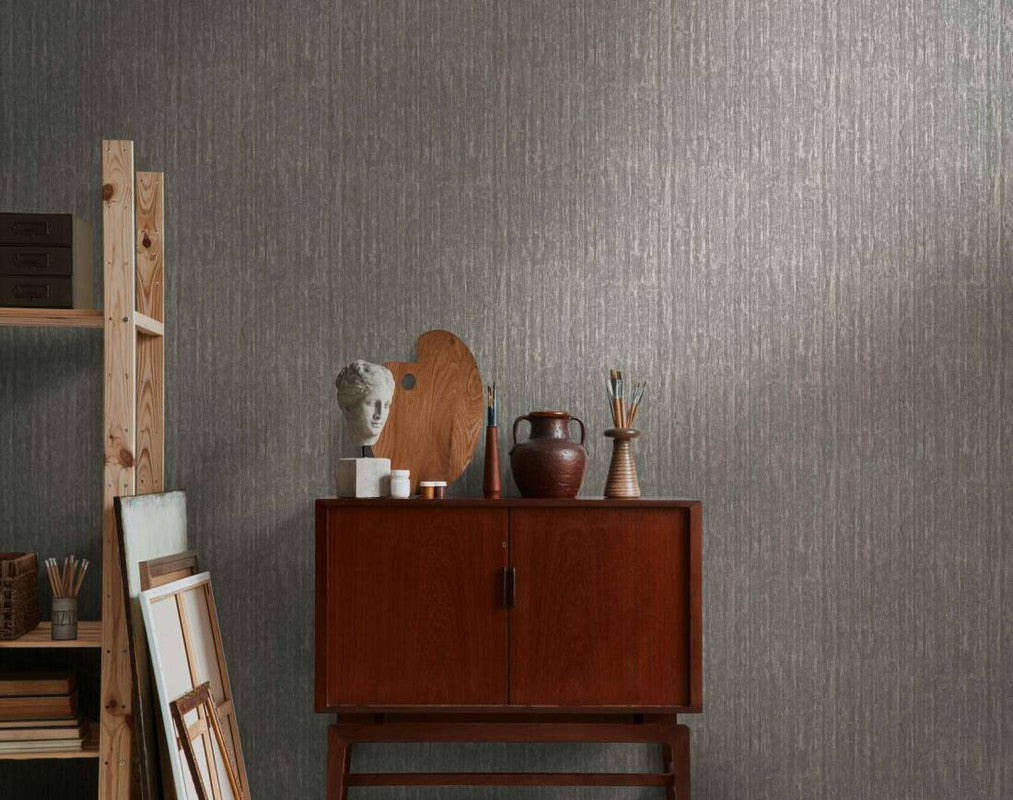 Distressed Wallpaper in Brown/Black