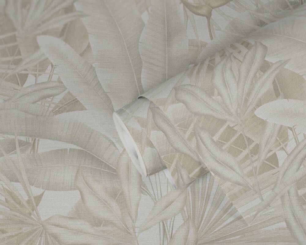 Jungle Leaf Large Floral Wallpaper in Beige/Cream/Grey
