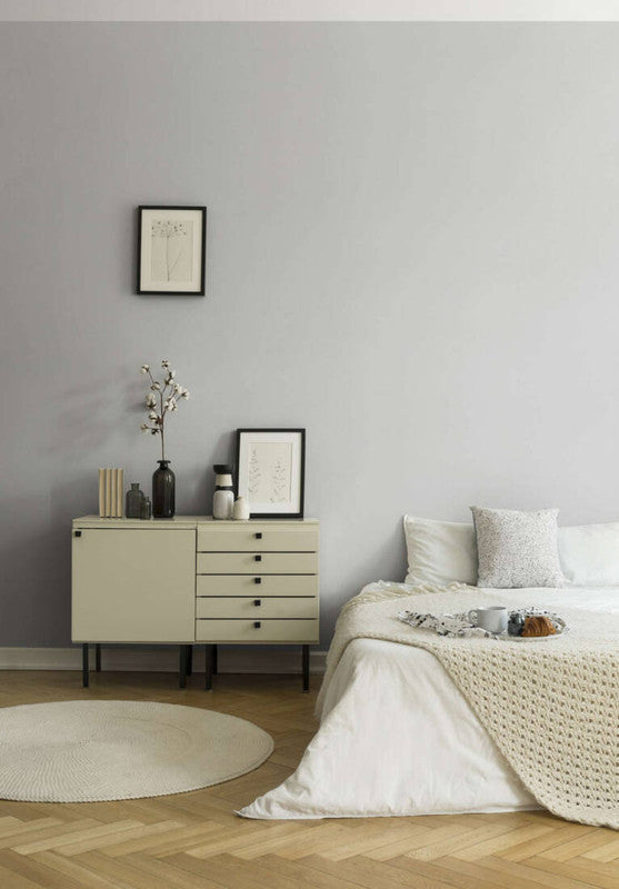 Solid Light Texture Plain Wallpaper in Grey
