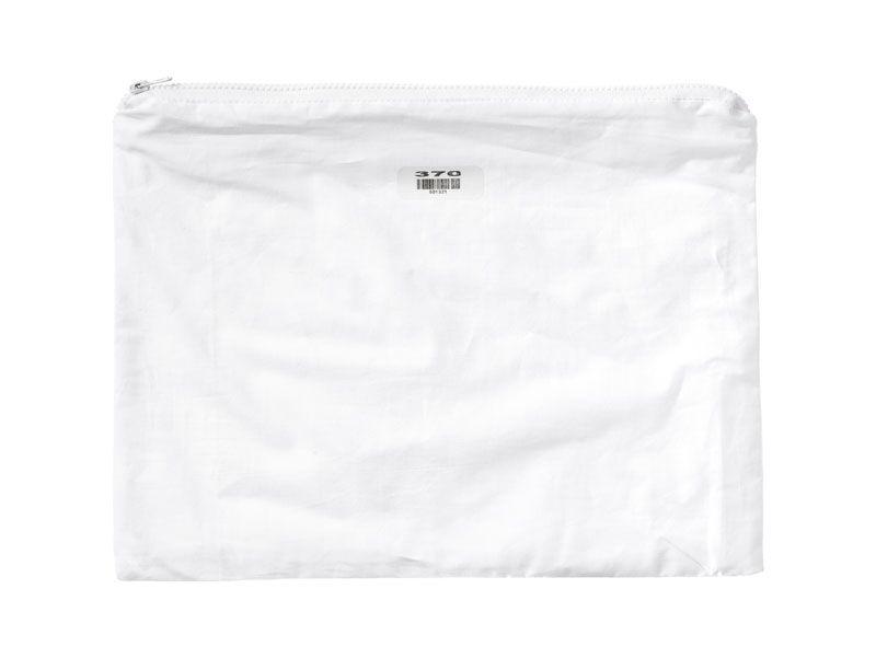 plain pouch 370 design by puebco 6