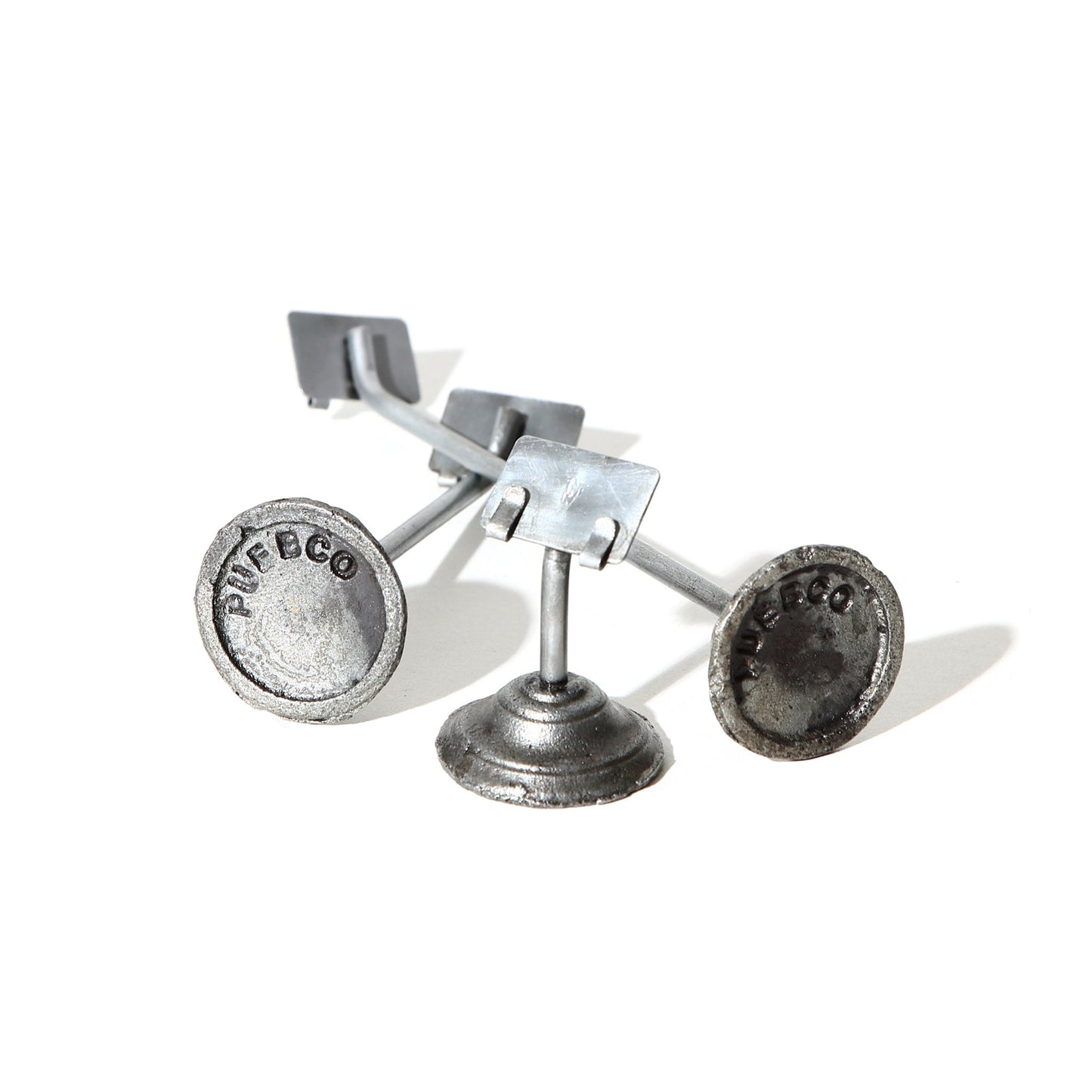 card holder h120 design by puebco 3