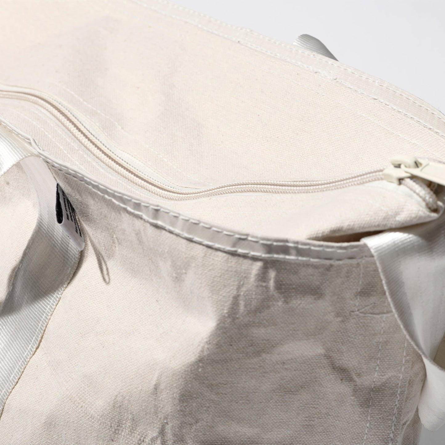 laminated fabric x vintage fabric bag puebco 504575 8