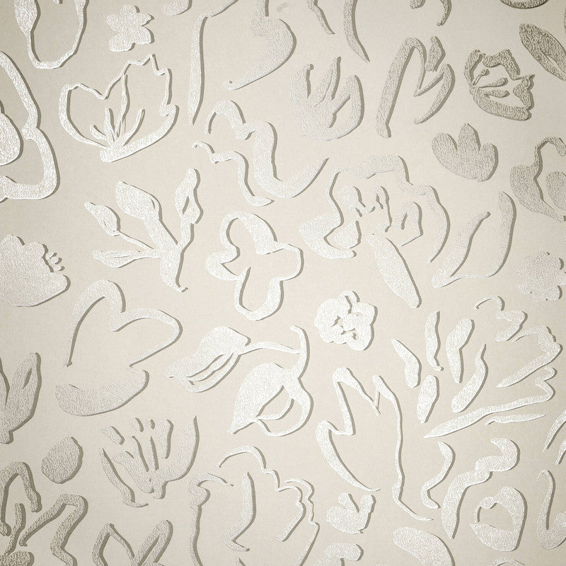 Fiore Operatic Flowers Wallpaper in Sesame