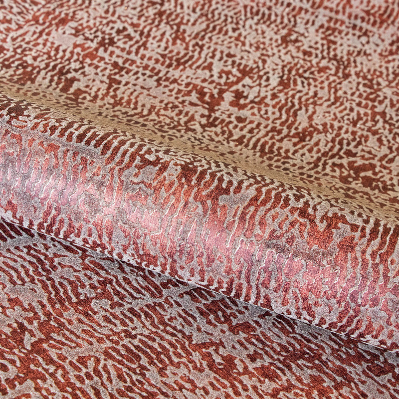 Alpine Reptile Wallpaper in Red