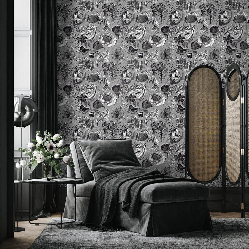 Felice Wild Garden Wallpaper in Black Cumin