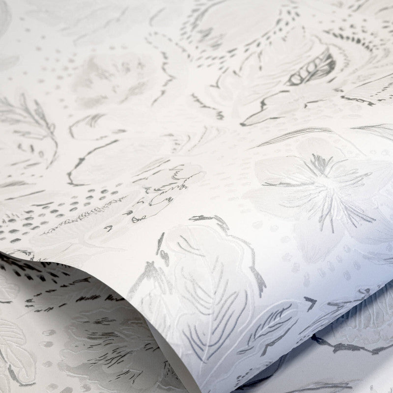 Felice Wild Garden Wallpaper in Sea Salt