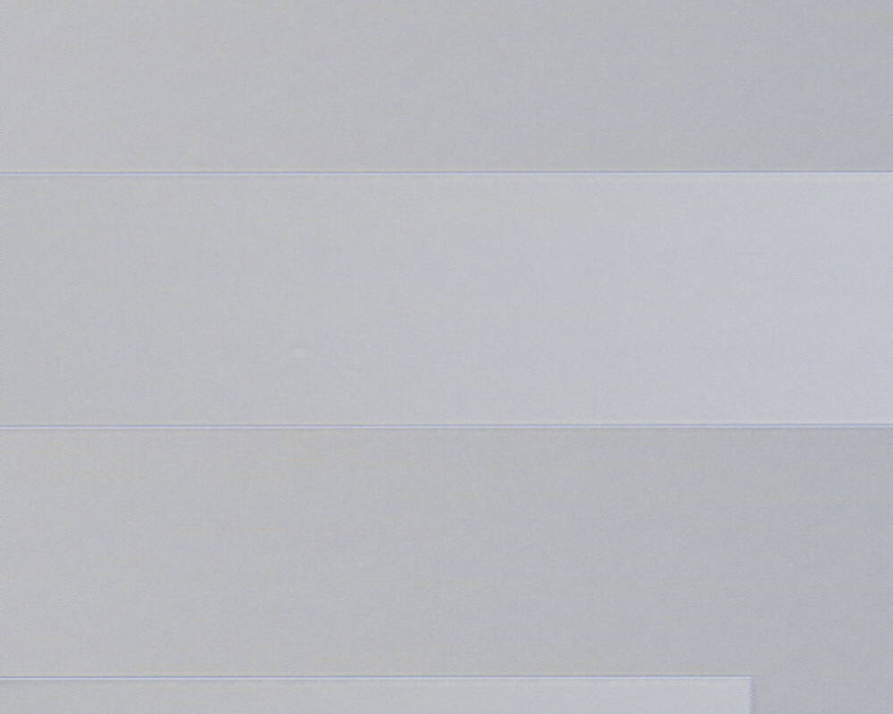 Geometric Textured Wallpaper in Silver/Grey from the Versace V Collection