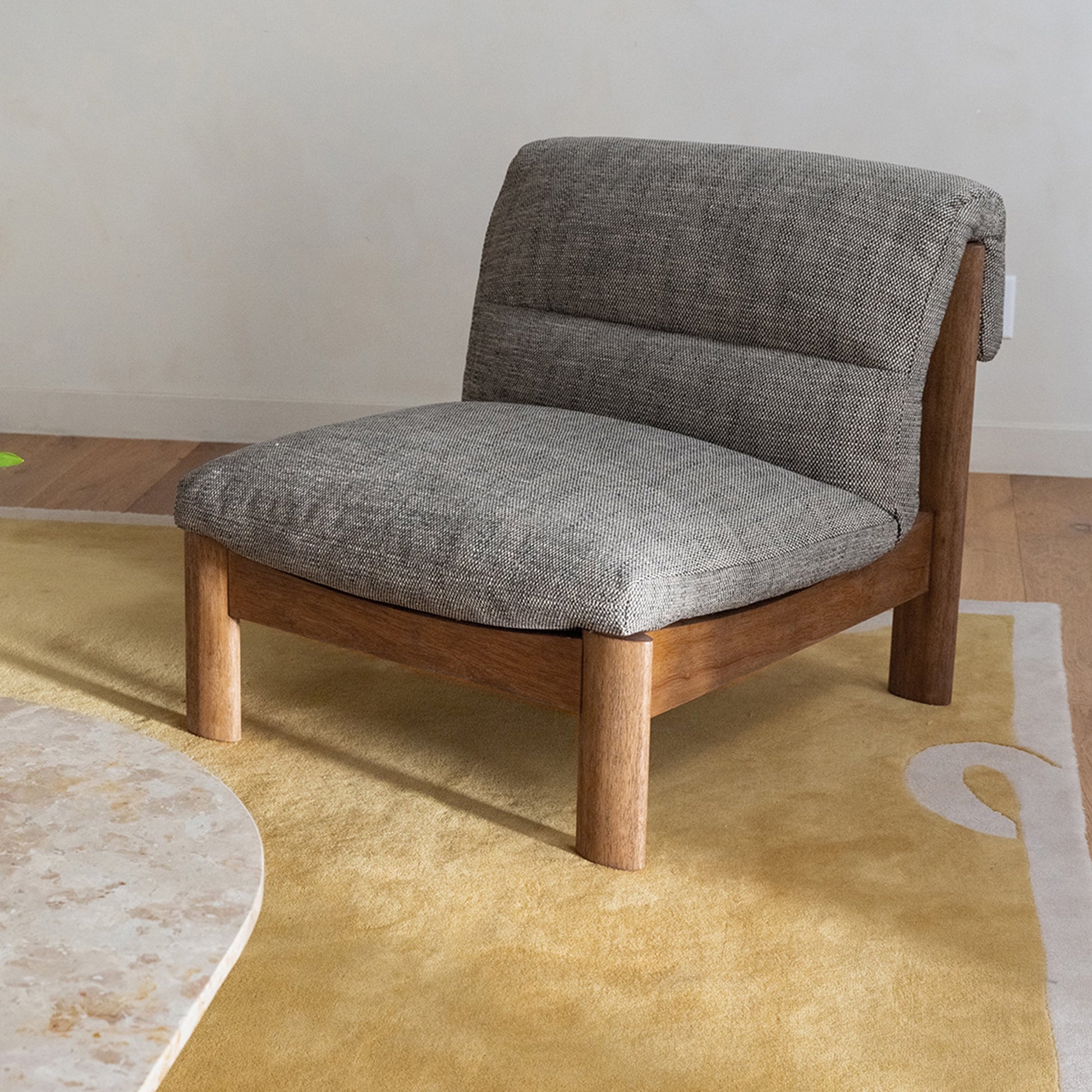 Pierce Accent Chair Moes Home Collection Mhc Az 1006 14 15