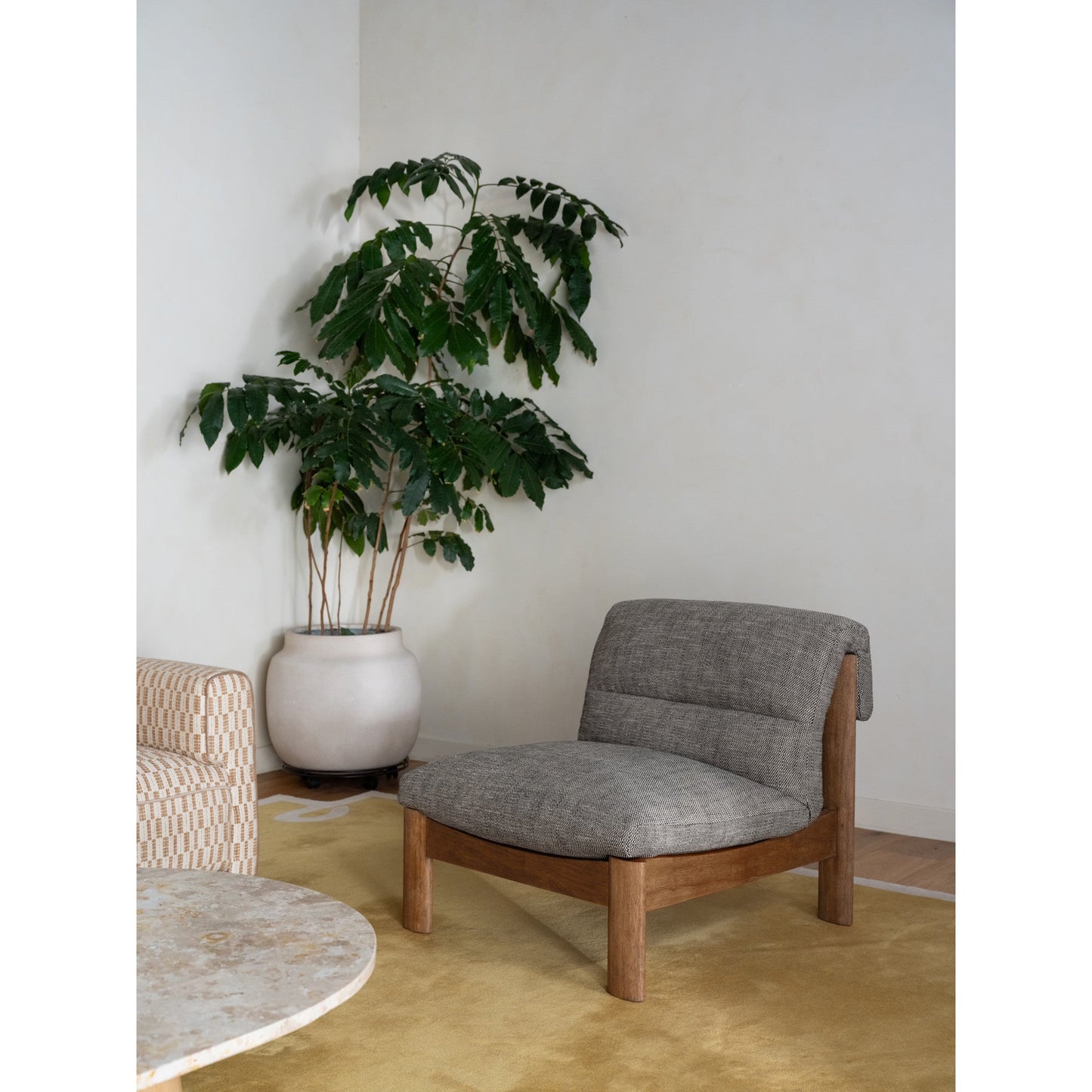 Pierce Accent Chair Moes Home Collection Mhc Az 1006 14 9