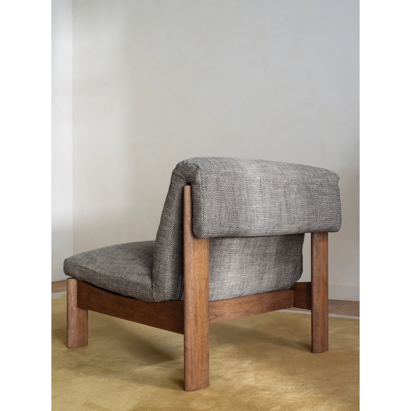 Pierce Accent Chair Moes Home Collection Mhc Az 1006 14 11