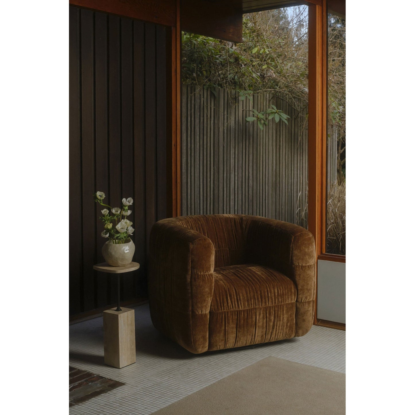 Robson Swivel Chair Moes Home Collection Mhc Az 1007 27 11