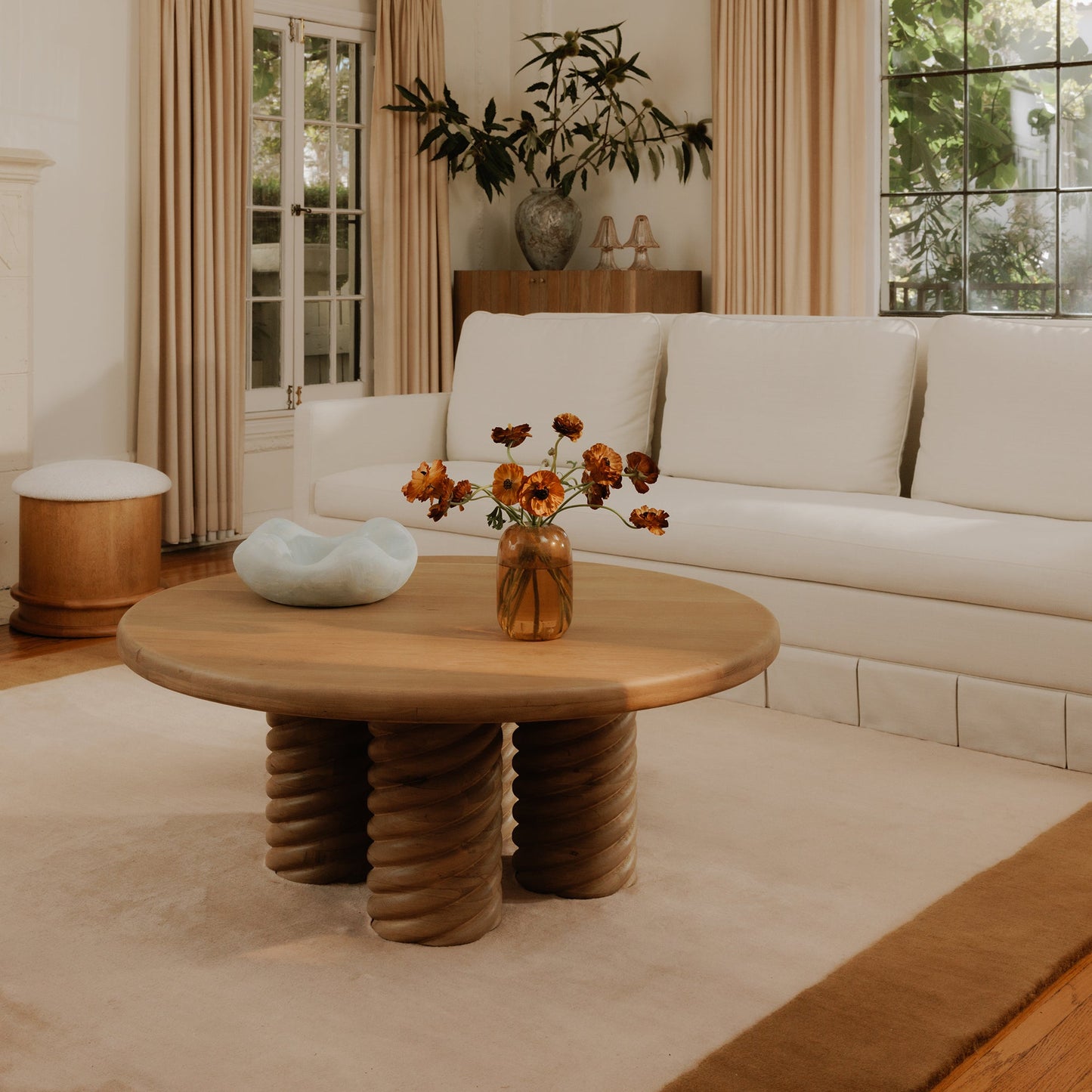 Treccia Round Coffee Table Moes Home Collection Mhc Bb 1029 24 0 5