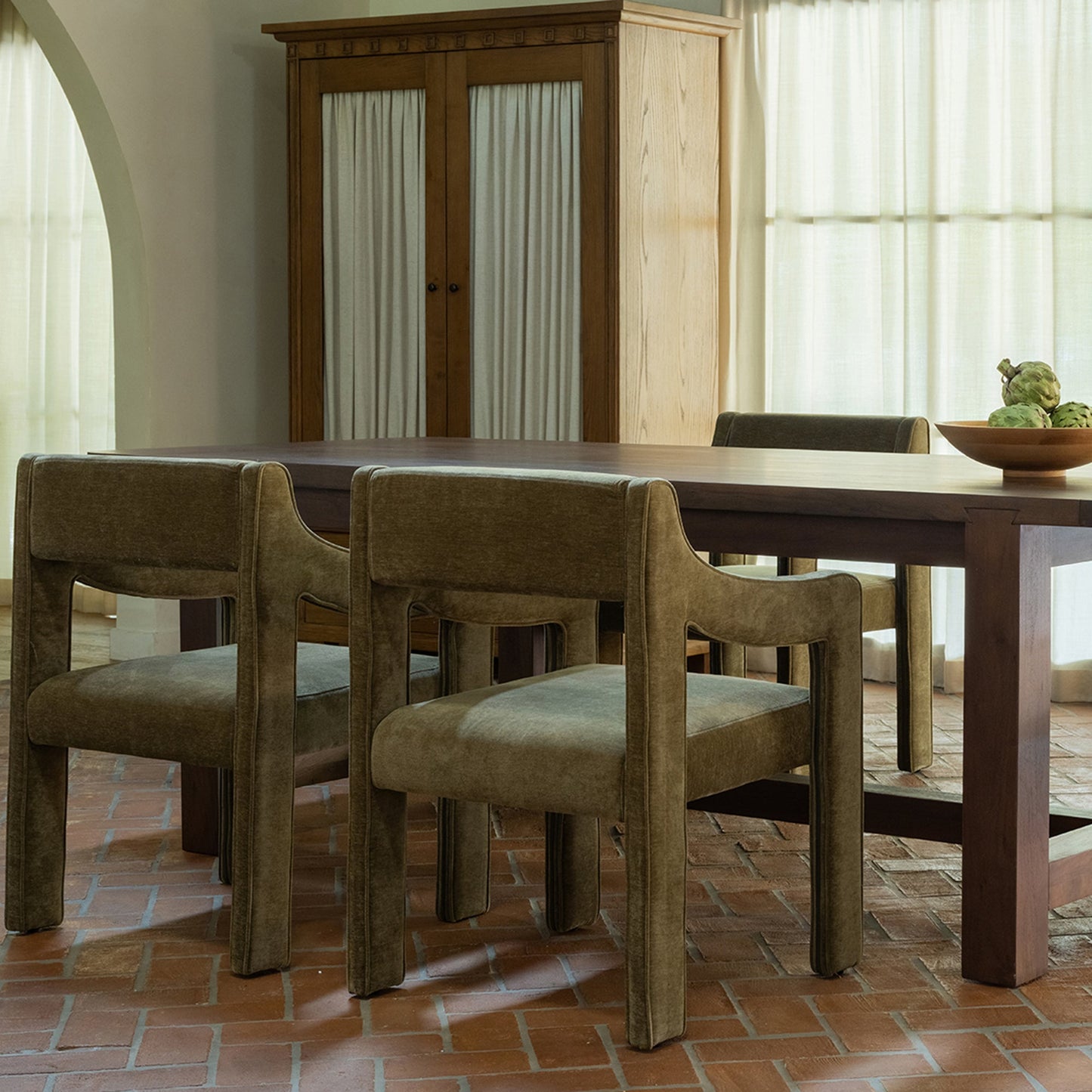 Wilson Dining Table Moes Home Collection Mhc Bb 1043 20 0 7