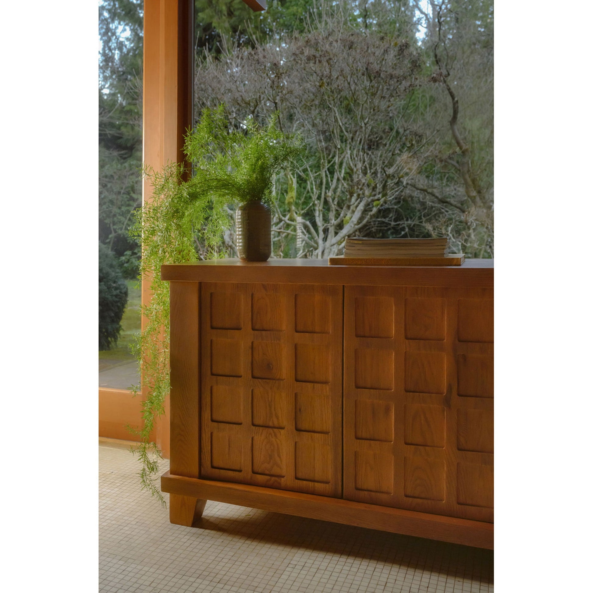 Enya Sideboard Moes Home Collection Mhc Bb 1057 24 9