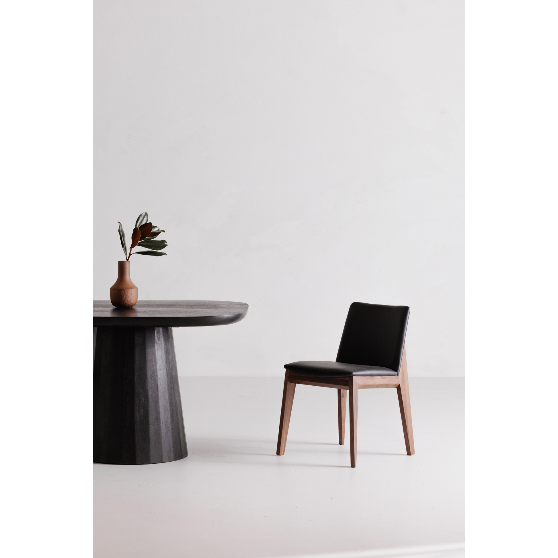 Deco Dining Chairs In Various Colors By Moe's Home Collection Mhc Bc 1016 02 By Moe's Home Collection 33
