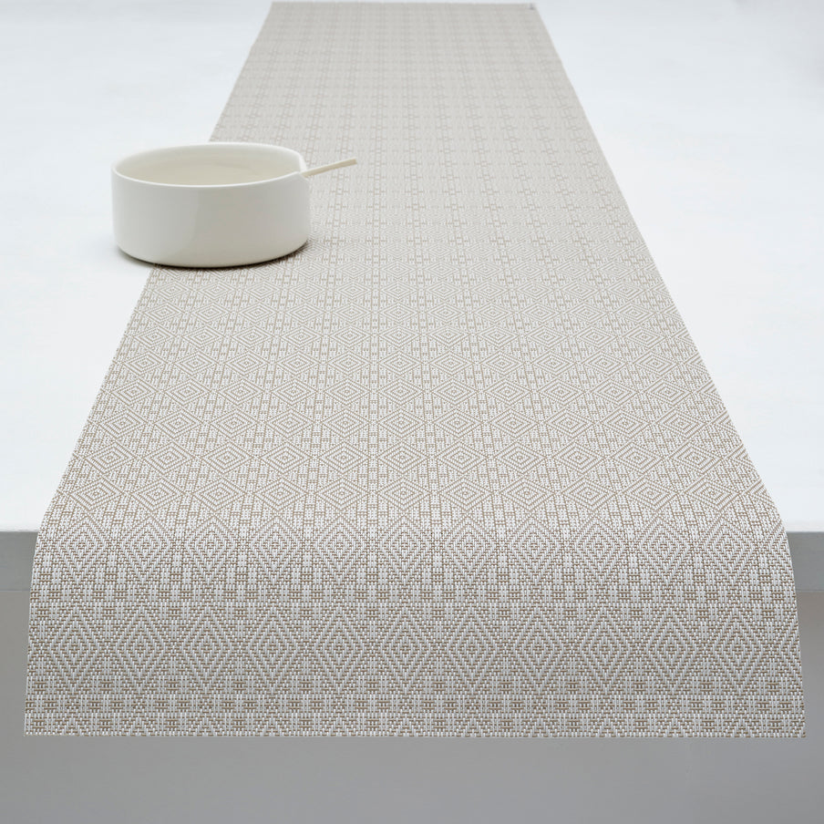 Boxwood Table Runner Martha Stewart Chw 100922 001 8