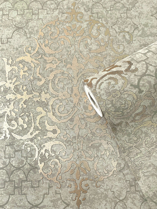 Damask Mottled Wallpaper in Grey/Gold